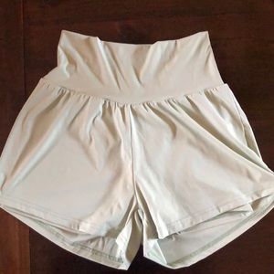 NWOT high waist light green athleisure shorts